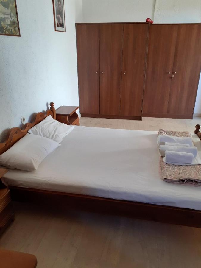 Alex Home Apartments Hersonissos  Ngoại thất bức ảnh