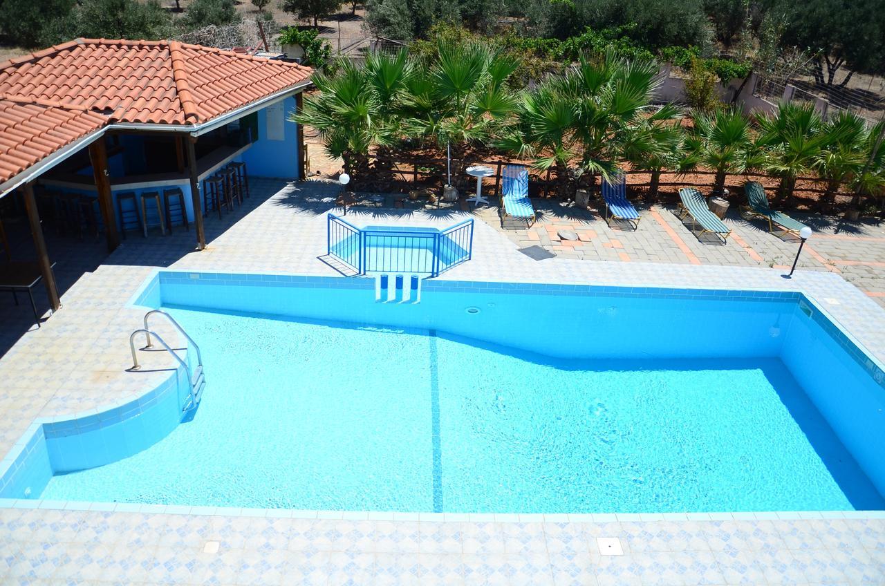 Alex Home Apartments Hersonissos  Ngoại thất bức ảnh
