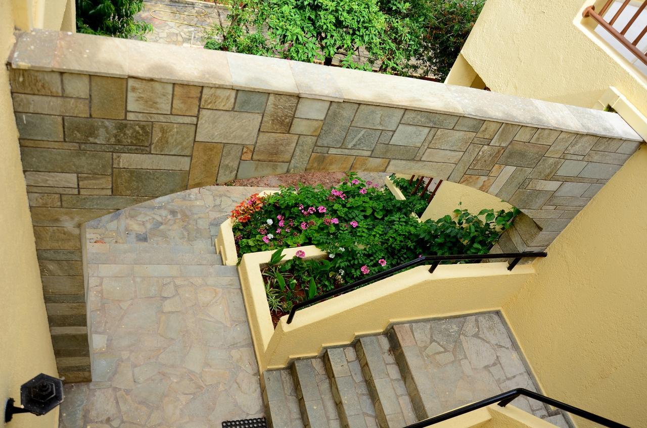 Alex Home Apartments Hersonissos  Ngoại thất bức ảnh